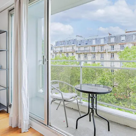 Cozy In With Kitchen Lägenhet